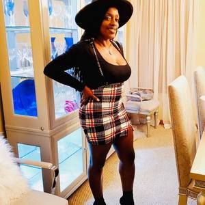 Meet your Posher, Kimea